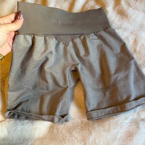 NVGTN Women's Gray Bike Shorts